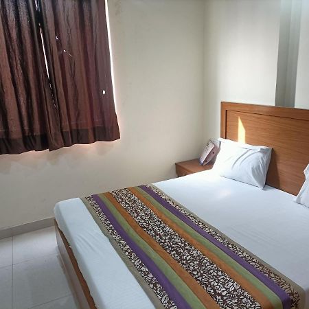 Hotel Star Light New Delhi Eksteriør bilde