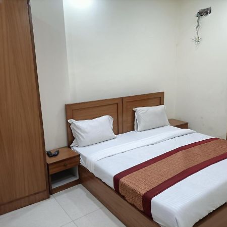 Hotel Star Light New Delhi Eksteriør bilde